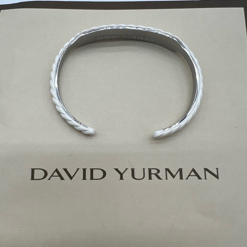 🔴NEW AUTHENTIC DAVID YURMAN SCULPTED CABLE COLOR CONTOUR CUFF BRACELET WHITE🔴 - Picture 4 of 6